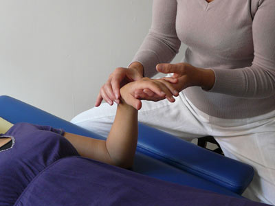 Methode Feldenkrais - les mains